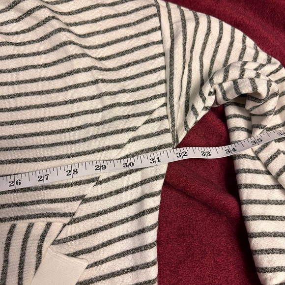 BUCKETLIST Striped hoodie - dark gray and White stripes - Picture 6 of 7